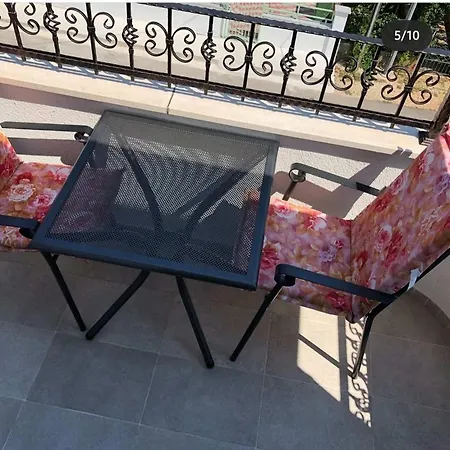 Bonbon Apartman Biograd Na Moru